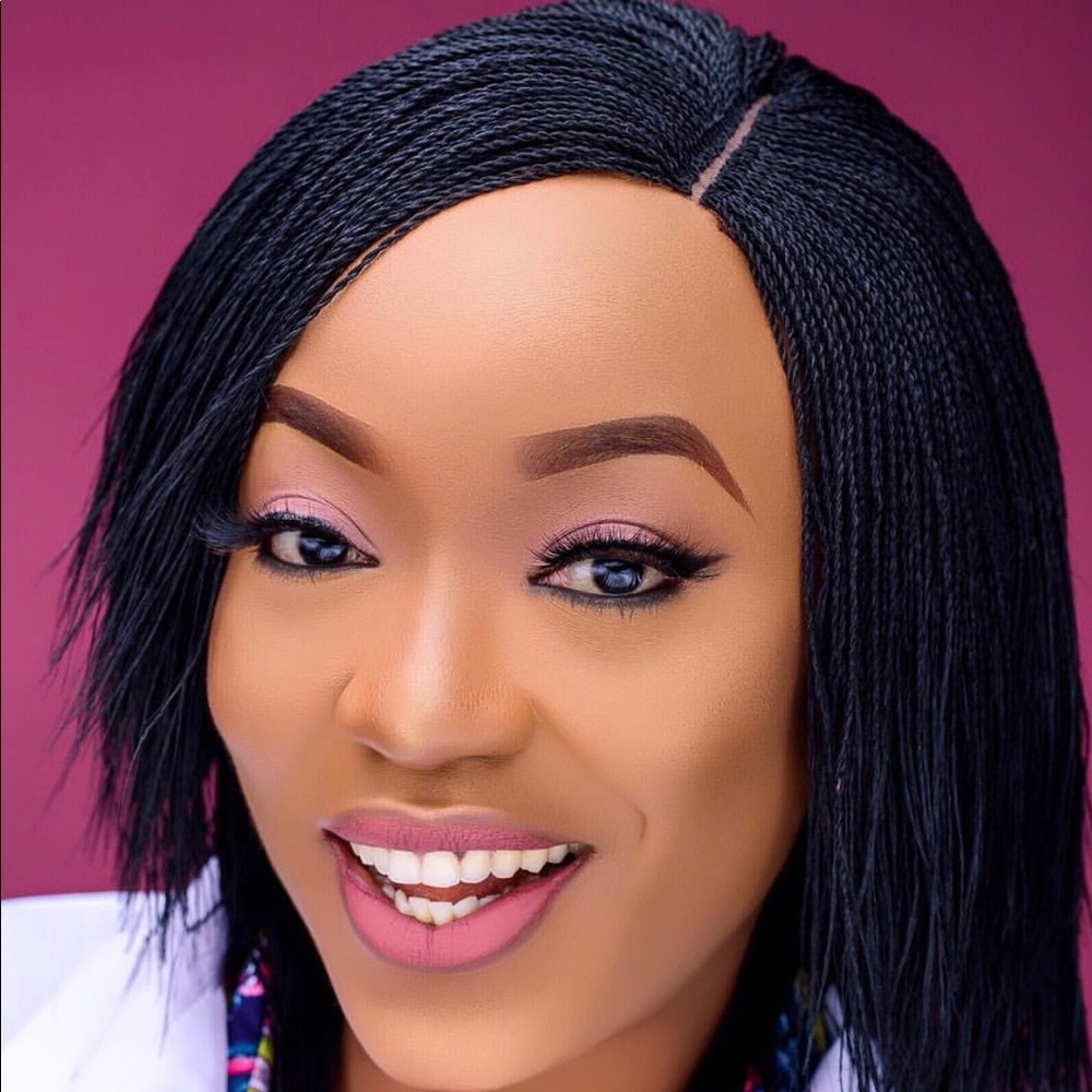 Short braided twist wig with closure